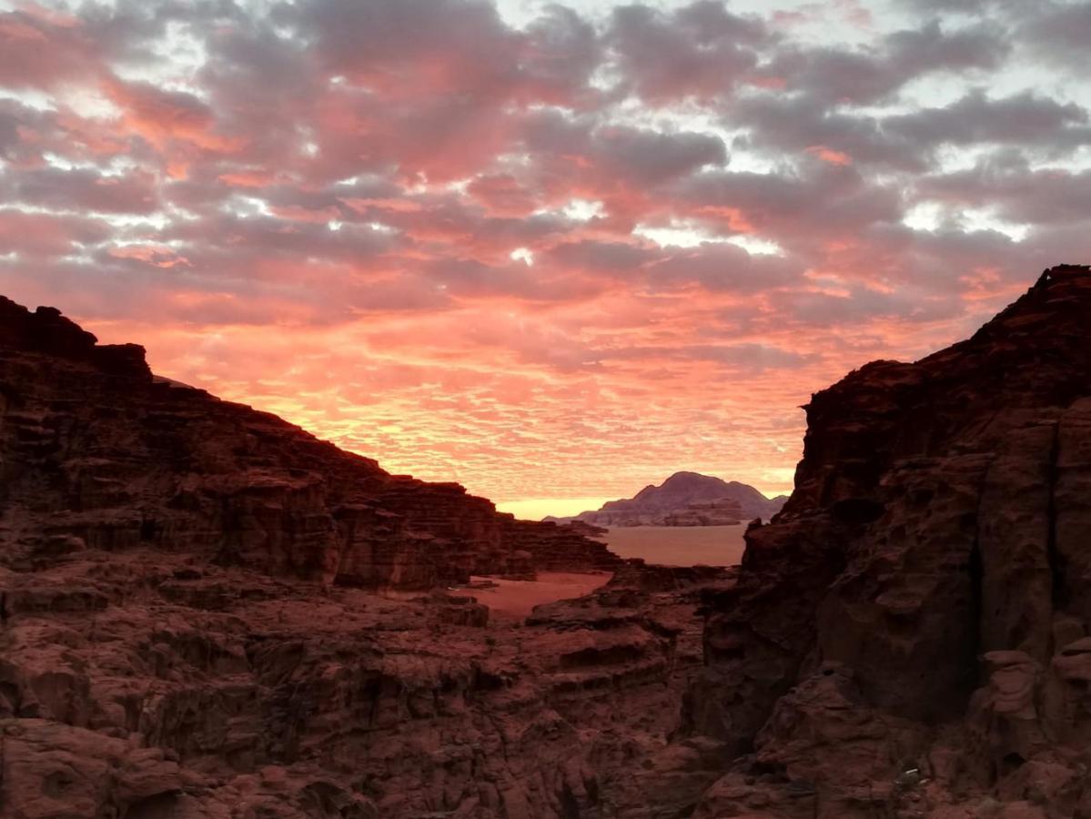 Red Planet Adventures Camp Hotel Wadi Rum Ngoại thất bức ảnh